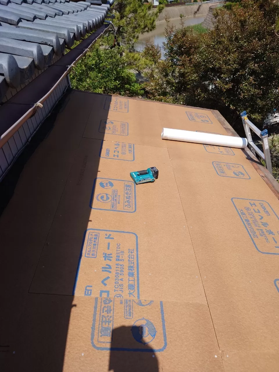 屋根下地完了