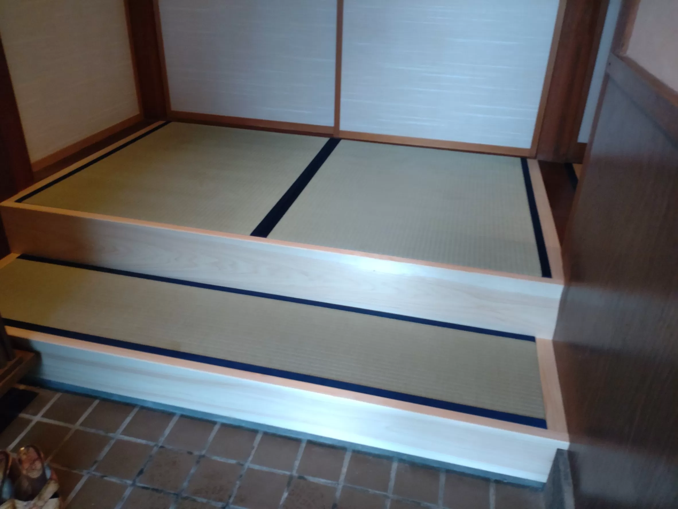 畳敷き完了